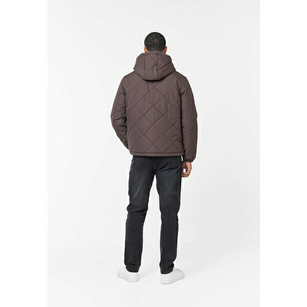 クロージャ ロンドン メンズ ジャケット＆ブルゾン アウター DIAMOND QUILTED POCKET PUFFER - Winter jacket - brown