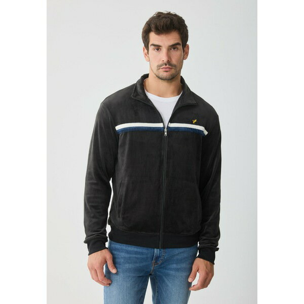 ■トップスサイズ 単位(cm) USサイズ｜胸囲(cm) XS(32-34in)｜84 S(34-36in)｜88 M(36-38in)｜94 L(38-40in)｜100 XL(42-44in)｜106 ■ブランド Pier One (ピア ワン)■商品名 VELOUR TRACK JACKET - Fleece jacket - black■素材 ■モデル着用サイズ ■こちらの商品は米国・ヨーロッパからお取り寄せ商品となりますので、 お届けまで10〜14日前後お時間頂いております。 ■各ブランド・商品・デザインによって大きな差異がある場合がございます。 ■あくまで平均的なサイズ表ですので、「参考」としてご利用ください。 ■店内全品【送料無料】です！（※沖縄・離島は別途送料3,240円がかかります）