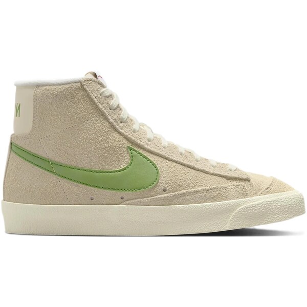 ■ブランド Nike(ナイキ)■商品名 Nike Blazer Mid 77 Vintage■色 ■サイズ サイズ US_W_7.5W ■表記の日本サイズは参考サイズとなります。実際のサイズとは前後する可能性がございます。 ■海外からお取り寄せ商品となりますので、お届けまで2週間〜3週間お時間頂いております。 ■返品・交換の対象外となっております。 ■店内全品【送料無料】です！（※沖縄・離島は別途送料3,300円がかかります） サイズ別価格表 (サイズをクリックして商品ページに飛んでください) サイズ 価格 US_W_5W 34,800円 US_W_5.5W 34,800円 US_W_6W 34,800円 US_W_6.5W 33,800円 US_W_7W 34,800円 US_W_7.5W 33,800円 US_W_8W 33,800円 US_W_8.5W 26,800円 US_W_9W 33,800円 US_W_9.5W 33,800円 US_W_10W 33,800円 US_W_10.5W 35,800円 US_W_11W 43,800円 US_W_11.5W 42,800円 US_W_12W 35,800円