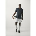 アディダス メンズ バスケットボール スポーツ REVERSIBLE 24 - Sports T-shirt - black/team light grey