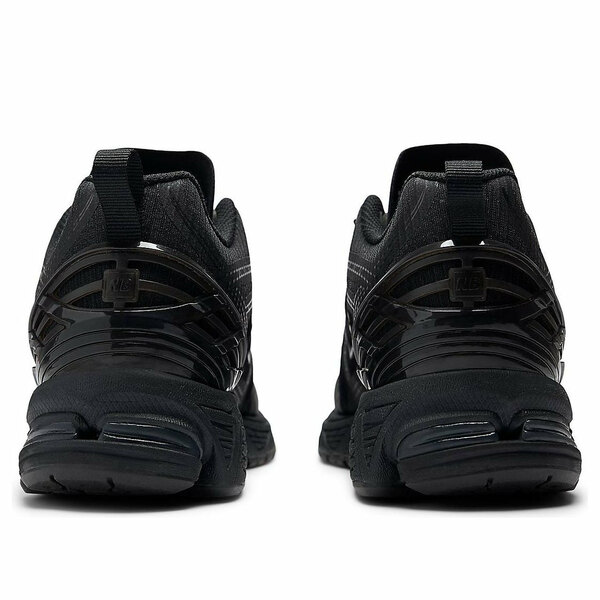 New Balance ニューバランス メンズ スニーカー Black/Dark Silver Metallic/Black Cement 【New Balance 1906R 'Black' U1906RNB】 サイズ US_5(23.0cm)