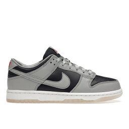 Nike ナイキ レディース スニーカー 【Nike Dunk Low】 サイズ US_W_6.5W College Navy Grey (Women's)