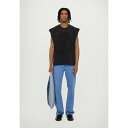 マルタンマルジェラ レディース Tシャツ トップス UNISEX - Top - washed black