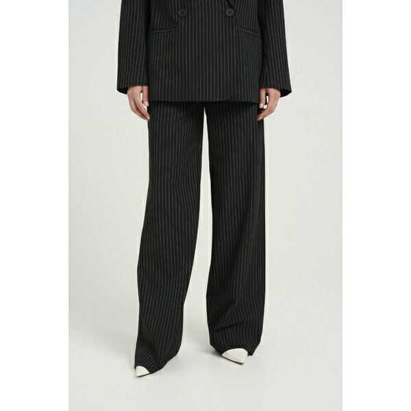 ゲタス レディース カジュアルパンツ ボトムス JOELLE - Trousers - black pinstripe