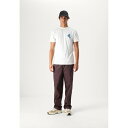 サンタクルーズ レディース Tシャツ トップス SCREAMING HAND UNISEX - Print T-shirt - white
