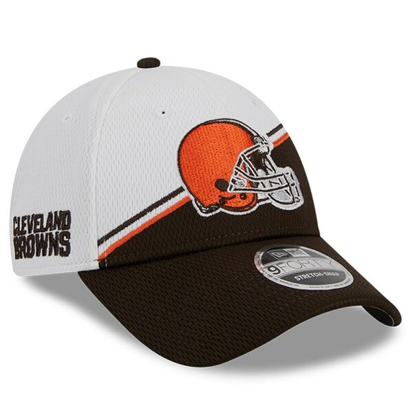 ニューエラ メンズ 帽子 アクセサリー Cleveland Browns New Era 2023 Sideline 9FORTY Adjustable Hat White/Brown