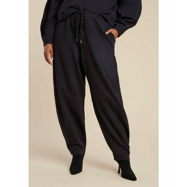 エロクイ レディース カジュアルパンツ ボトムス Elements Women's Plus Size Barrel Leg Sweatpant Black onyx