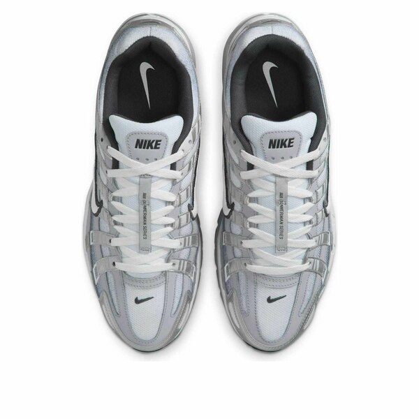 Nike ナイキ メンズ スニーカー 【Nike P-6000 'Metallic Silver Wolf Grey' IH4465-095】 サイズ US_12.5(30.5cm)