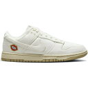 ■ブランド Nike(ナイキ)■商品名 Nike Dunk Low SE■色 ■サイズ サイズ US_5W(22cm) ■表記の日本サイズは参考サイズとなります。実際のサイズとは前後する可能性がございます。 ■海外からお取り寄せ商品となりますので、お届けまで2週間〜3週間お時間頂いております。 ■返品・交換の対象外となっております。 ■店内全品【送料無料】です！（※沖縄・離島は別途送料3,300円がかかります） サイズ別価格表 (サイズをクリックして商品ページに飛んでください) サイズ 価格 US_5W 29,800円 US_5.5W 31,800円 US_6W 30,800円 US_6.5W 30,800円 US_7W 31,800円 US_7.5W 30,800円 US_8W 32,800円 US_8.5W 31,800円 US_9W 33,800円 US_9.5W 44,800円 US_10W 43,800円 US_10.5W 44,800円 US_11W 64,800円 US_11.5W 98,800円 US_12W 36,800円