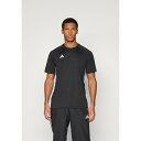 アディダス メンズ バスケットボール スポーツ TIRO25 ESSENTIALS - Sports T-shirt - black/white