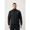 ニューバランス メンズ バスケットボール スポーツ ATHLETICS PACKABLE RUN JACKET - Running jacket - black