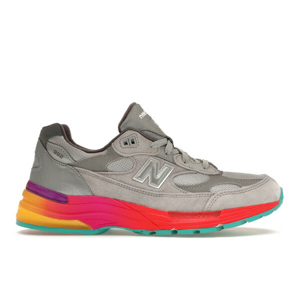 ■ブランド New Balance(ニューバランス)■商品名 New Balance 992 MiUSA Grey Multi■色 ■サイズ サイズ US_11(29.0cm) ■表記の日本サイズは参考サイズとなります。実際のサイズとは前後する可能性がございます。 ■海外からお取り寄せ商品となりますので、お届けまで2週間〜3週間お時間頂いております。 ■返品・交換の対象外となっております。 ■店内全品【送料無料】です！（※沖縄・離島は別途送料3,300円がかかります） サイズ別価格表 (サイズをクリックして商品ページに飛んでください) サイズ 価格 US_M_13 114,800円 US_10(28.0cm) 100,800円 US_10.5(28.5cm) 140,800円 US_11(29.0cm) 96,800円 US_11.5(29.5cm) 67,800円 US_12(30.0cm) 72,800円 US_7.5(25.5cm) 45,800円 US_8(26.0cm) 47,800円 US_8.5(26.5cm) 55,800円 US_9(27.0cm) 52,800円 US_9.5(27.5cm) 53,800円