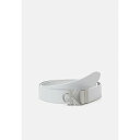 カルバンクライン ベルト（レディース） カルバンクライン レディース ベルト アクセサリー ROUND MONO BELT - Belt - white/silver specchio