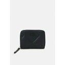 カルバンクライン カルバンクライン レディース 財布 アクセサリー QUILT MEDIUM ZIP AROUND WALLET - Wallet - black