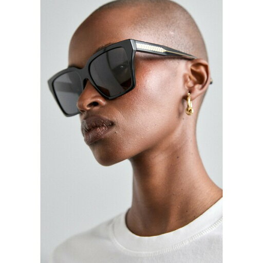 ヴィクトリア ベッカム レディース サングラス&アイウェア アクセサリー Sunglasses - black ヴィクトリア ベッカム レディース サングラス&アイウェア アクセサリー Sunglasses - black