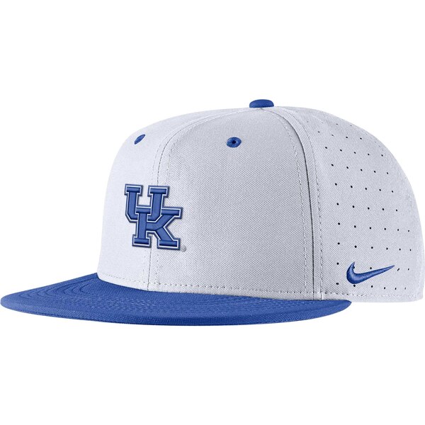 楽天astyナイキ メンズ 帽子 アクセサリー Kentucky Wildcats Nike Aero True Baseball Performance Fitted Hat White