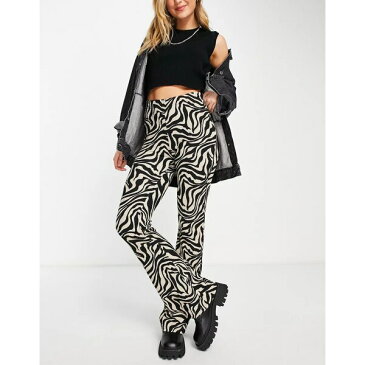 オンリー レディース カジュアルパンツ ボトムス Only jersey flare pants in zebra print Multi