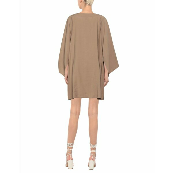 【送料無料】 マークエリス レディース ワンピース トップス Mini dresses Beige