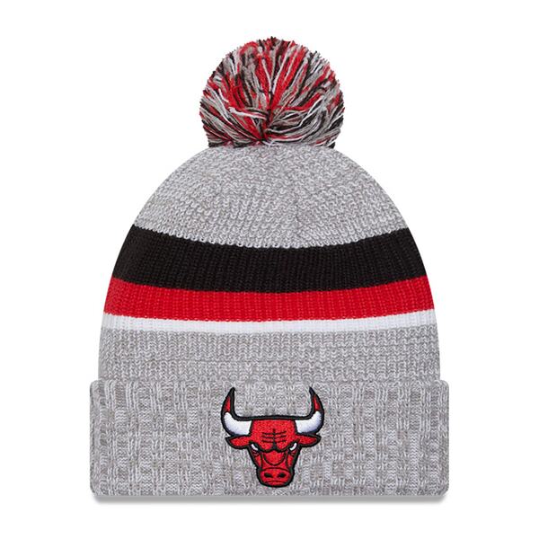 ˥塼  ˹ ꡼ Chicago Bulls New Era Stripes Cuffed Knit Hat with Pom Heather Gray