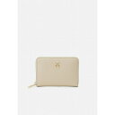 g~[ qtBK[ fB[X z ANZT[ ESSENTIAL - Wallet - white clay