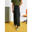 カーハート メンズ カジュアルパンツ ボトムス BROOKER PANT - Trousers - black rigid