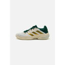 アディダス メンズ テニス スポーツ BARRICADE 13 - Multicourt tennis shoes - core white/gold meta...