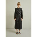 バイマレンバーガー レディース コート アウター ESSENTIALS SIRRENA - Classic coat - black