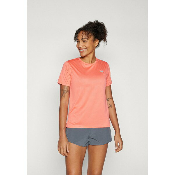 ニューバランス レディース テニス スポーツ ESSENTIALS - Sports T-shirt - drift red