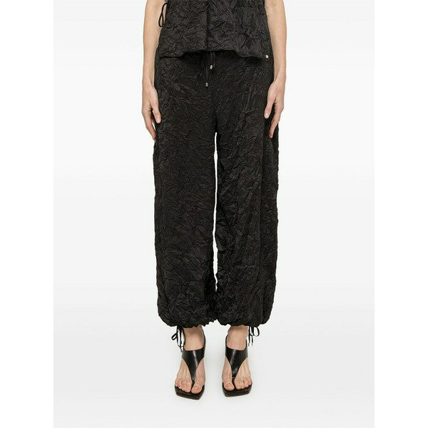 ニッサ レディース カジュアルパンツ ボトムス Crinkle-effect trousers Black