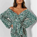 【送料無料】 アイソウイットファースト レディース ワンピース トップス Zebra Print Off Shoulder Shirt Dress Green 2