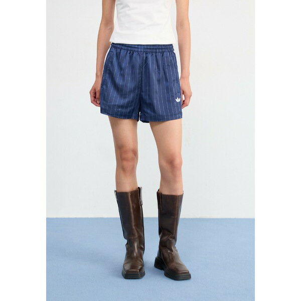 アディダスオリジナルス レディース カジュアルパンツ ボトムス Tracksuit bottoms - night indigo(4)