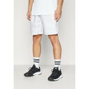 アディダス メンズ バスケットボール スポーツ CLUB - Sports shorts - white/dash grey