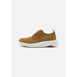 トミー ヒルフィガー メンズ サンダル シューズ CHUNKY HYBRID - Casual lace-ups - light brown