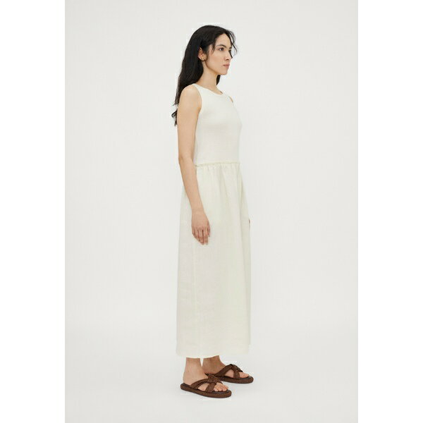 ޥå   ǥ ԡ ȥåץ MELLE - Maxi dress - weiss