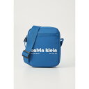 カルバンクライン メンズ ショルダーバッグ バッグ GRAPHIC REPORTER - Cross body bag - dark blue(4)