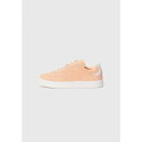トミー ヒルフィガー レディース スニーカー シューズ Trainers - pale orange(4)