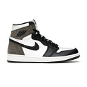 ■ブランド Jordan(ジョーダン)■商品名 Jordan 1 Retro High■色 ■サイズ サイズ US_8(26.0cm) ■表記の日本サイズは参考サイズとなります。実際のサイズとは前後する可能性がございます。 ■海外からお取り寄せ商品となりますので、お届けまで2週間〜3週間お時間頂いております。 ■返品・交換の対象外となっております。 ■店内全品【送料無料】です！（※沖縄・離島は別途送料3,300円がかかります） サイズ別価格表 (サイズをクリックして商品ページに飛んでください) サイズ 価格 US_4 153,800円 US_4.5 166,800円 US_5 174,800円 US_5.5 192,800円 US_6 197,800円 US_6.5 227,800円 US_7 166,800円 US_7.5 133,800円 US_8 134,800円 US_8.5 126,800円 US_9 140,800円 US_9.5 135,800円 US_10 153,800円 US_10.5 144,800円 US_11 138,800円 US_11.5 166,800円 US_12 144,800円 US_12.5 199,800円 US_13 150,800円 US_14 156,800円 US_15 146,800円 US_16 196,800円 US_18 136,800円