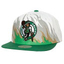 ミッチェル＆ネス ミッチェル&ネス メンズ 帽子 アクセサリー Boston Celtics Mitchell & Ness Hot Fire Snapback Hat White