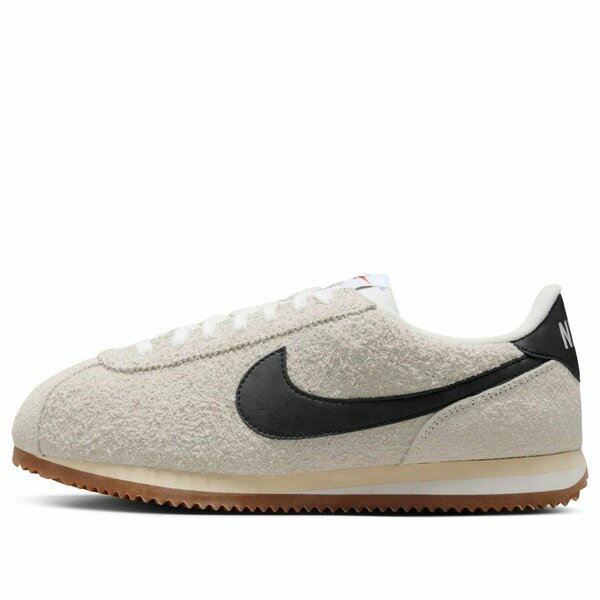 ■ブランド Nike(ナイキ)■商品名 (WMNS) Nike Cortez 'Summit White Muslin' FJ2530-102■色 Summit White/Muslin/Gum Medium Brown/Black■サイズ サイズ US_6.5(23.5cm) ■表記の日本サイズは参考サイズとなります。実際のサイズとは前後する可能性がございます。 ■海外からお取り寄せ商品となりますので、お届けまで2週間〜3週間お時間頂いております。 ■返品・交換の対象外となっております。 ■店内全品【送料無料】です！（※沖縄・離島は別途送料3,300円がかかります） サイズ別価格表 (サイズをクリックして商品ページに飛んでください) サイズ 価格 US_W_5 37,800円 US_W_5.5 34,800円 US_W_6 33,800円 US_W_6.5 34,800円 US_W_7 33,800円 US_W_7.5 34,800円 US_W_8 34,800円 US_W_8.5 37,800円 US_W_9 37,800円 US_W_9.5 36,800円 US_W_10 36,800円 US_W_10.5 37,800円 US_W_11 37,800円 US_W_11.5 37,800円 US_W_12 34,800円