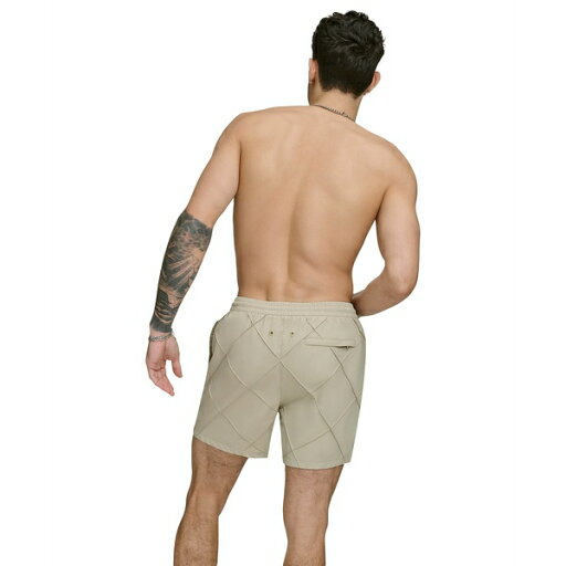 ダナ キャラン ニューヨーク メンズ カジュアルパンツ ボトムス Men's Diamond Pintuck Performance 5" Volley Shorts Tan ダナ キャラン ニューヨーク メンズ カジュアルパンツ ボトムス Men's Diamond Pintuck Performance 5" Volley Shorts Tan