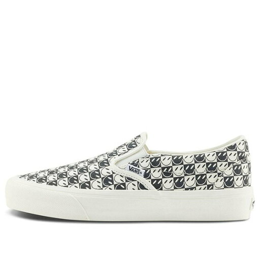 Vans バンズ メンズ スニーカー 【Vans Classics Slip-On Vr3 'Beige' VN0007NCKIG】 サイズ US_6(24.0cm)