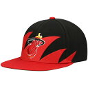 ミッチェル＆ネス ミッチェル&ネス メンズ 帽子 アクセサリー Miami Heat Mitchell & Ness Hardwood Classics Sharktooth Snapback Hat Black/Red
