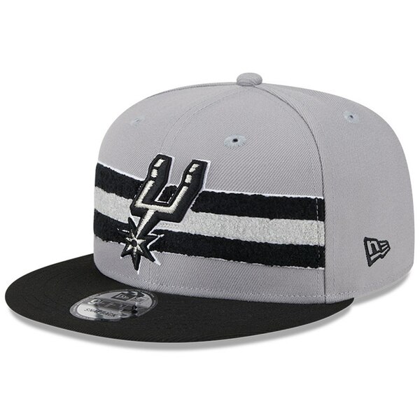 ニューエラ メンズ 帽子 アクセサリー San Antonio Spurs New Era Chenille Band 9FIFTY Snapback Hat Gray