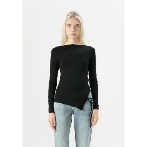ウィークデイ レディース Tシャツ トップス ASYMMETRIC LONG-SLEEVED CROSS BACK - Long sleeved top - black ウィークデイ レディース Tシャツ トップス ASYMMETRIC LONG-SLEEVED CROSS BACK - Long sleeved top - black