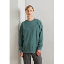 リンドーバーグ メンズ パーカー・スウェットシャツ アウター ONECK EMBROIDERY - Sweatshirt - green