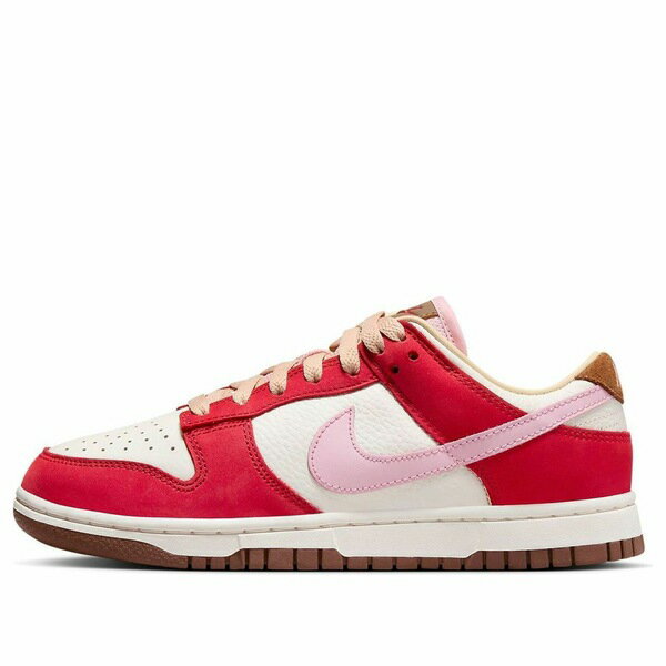 楽天astyNike ナイキ レディース スニーカー Sport Red/Sheen/Sail/Medium Brown 【（WMNS） Nike Dunk Low 'Bacon' FB7910-600】 サイズ US_W_10.5