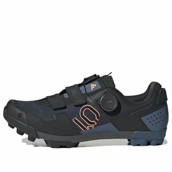 ■ブランド adidas(アディダス)■商品名 (WMNS) adidas Five Ten Kestrel BOA 'Legend Ink' HQ6031■色 ■サイズ サイズ US_7(24.0cm) ■表記の日本サイズは参考サイズとなります。実際のサイズとは前後する可能性がございます。 ■海外からお取り寄せ商品となりますので、お届けまで2週間〜3週間お時間頂いております。 ■返品・交換の対象外となっております。 ■店内全品【送料無料】です！（※沖縄・離島は別途送料3,300円がかかります） サイズ別価格表 (サイズをクリックして商品ページに飛んでください) サイズ 価格 US_W_5.5 112,800円 US_W_6 112,800円 US_W_6.5 112,800円 US_W_7 112,800円 US_W_7.5 112,800円 US_W_8 112,800円 US_W_8.5 112,800円 US_W_9 112,800円 US_W_9.5 112,800円 US_W_10 112,800円 US_W_10.5 112,800円 US_W_11 112,800円