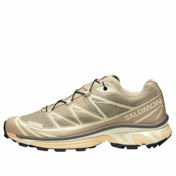 ■ブランド SALOMON(サロモン)■商品名 SALOMON XT-6 'White Pepper' 474671■色 ■サイズ サイズ US_6(24.0cm) ■表記の日本サイズは参考サイズとなります。実際のサイズとは前後する可能性がございます。 ■海外からお取り寄せ商品となりますので、お届けまで2週間〜3週間お時間頂いております。 ■返品・交換の対象外となっております。 ■店内全品【送料無料】です！（※沖縄・離島は別途送料3,300円がかかります） サイズ別価格表 (サイズをクリックして商品ページに飛んでください) サイズ 価格 US_M_4 67,800円 US_M_4.5 75,800円 US_M_5 76,800円 US_M_5.5 70,800円 US_M_6 72,800円 US_M_6.5 65,800円 US_M_7 70,800円 US_M_7.5 67,800円 US_M_8 67,800円 US_M_8.5 70,800円 US_M_9 67,800円 US_M_9.5 69,800円 US_M_10 61,800円 US_M_10.5 61,800円 US_M_11 60,800円 US_M_11.5 70,800円 US_M_12 70,800円 US_M_12.5 78,800円