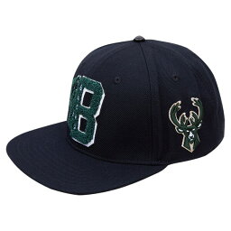 プロスタンダード メンズ 帽子 アクセサリー Milwaukee Bucks Pro Standard Mashup Logos Snapback Hat Black