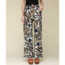 アベックレフィレ レディース カジュアルパンツ ボトムス Women's Printed Linen-Blend Cargo Pants Bali Garden